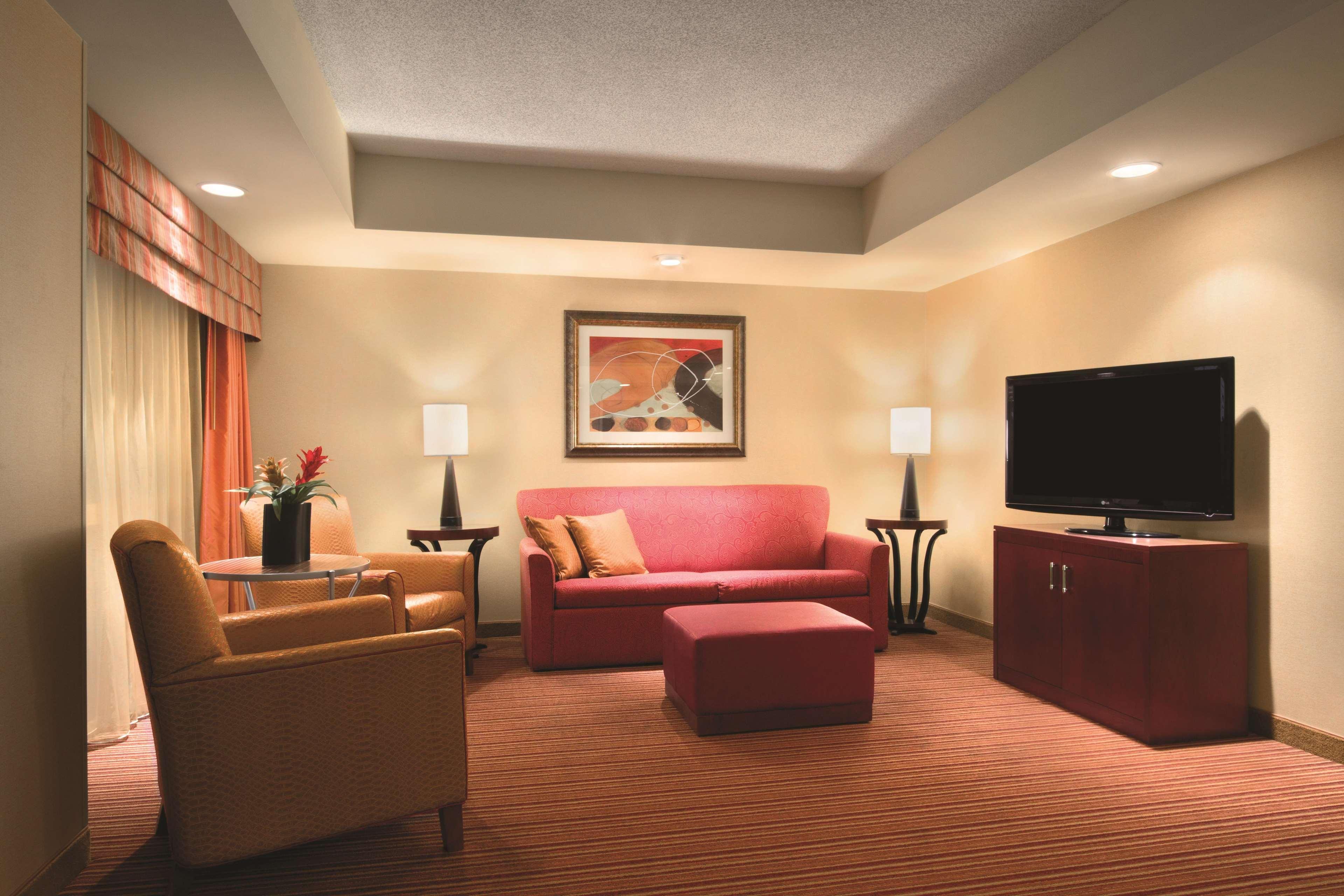 Embassy Suites By Hilton Norman Hotel & Conference Center Quarto foto