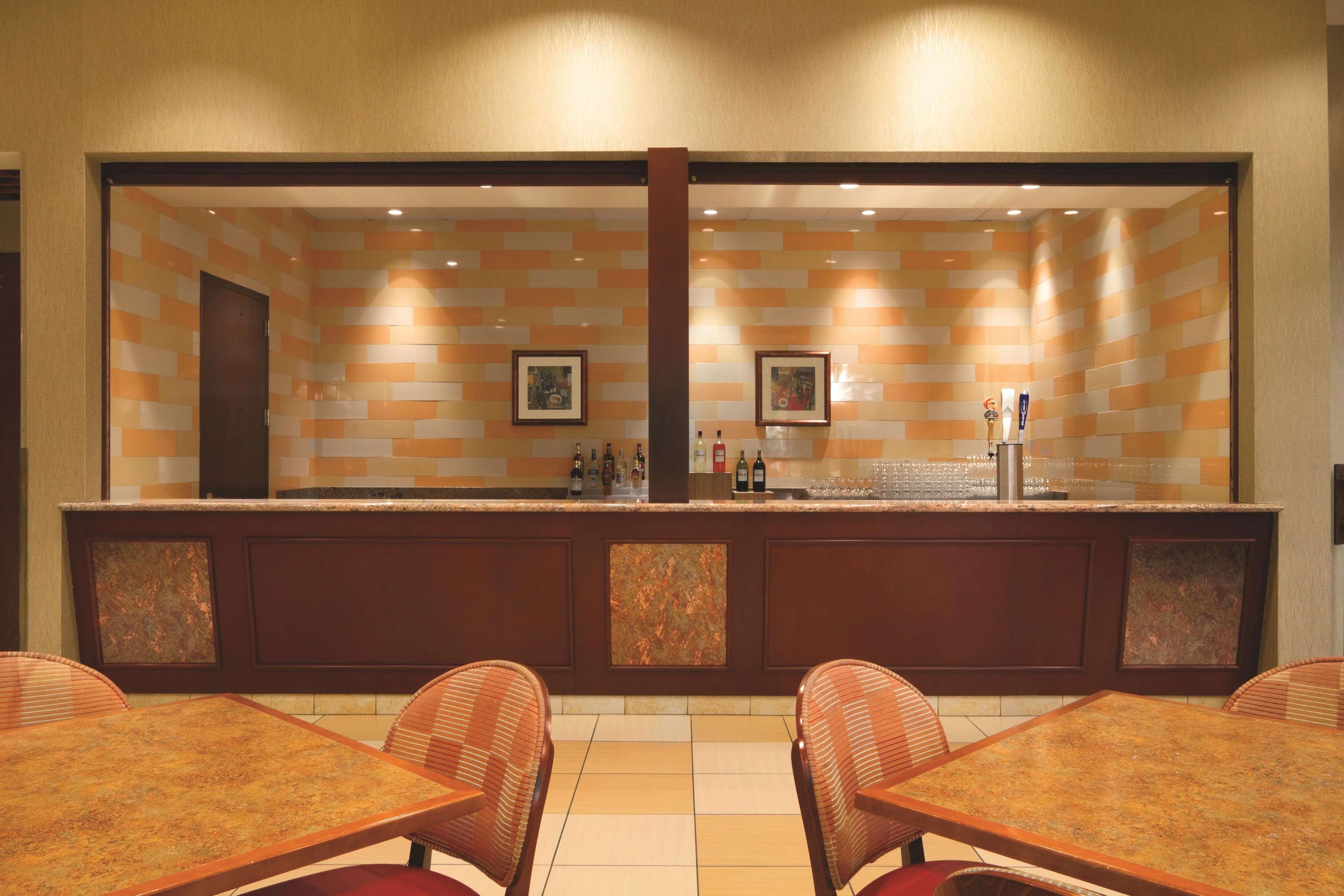Embassy Suites By Hilton Norman Hotel & Conference Center Restaurante foto