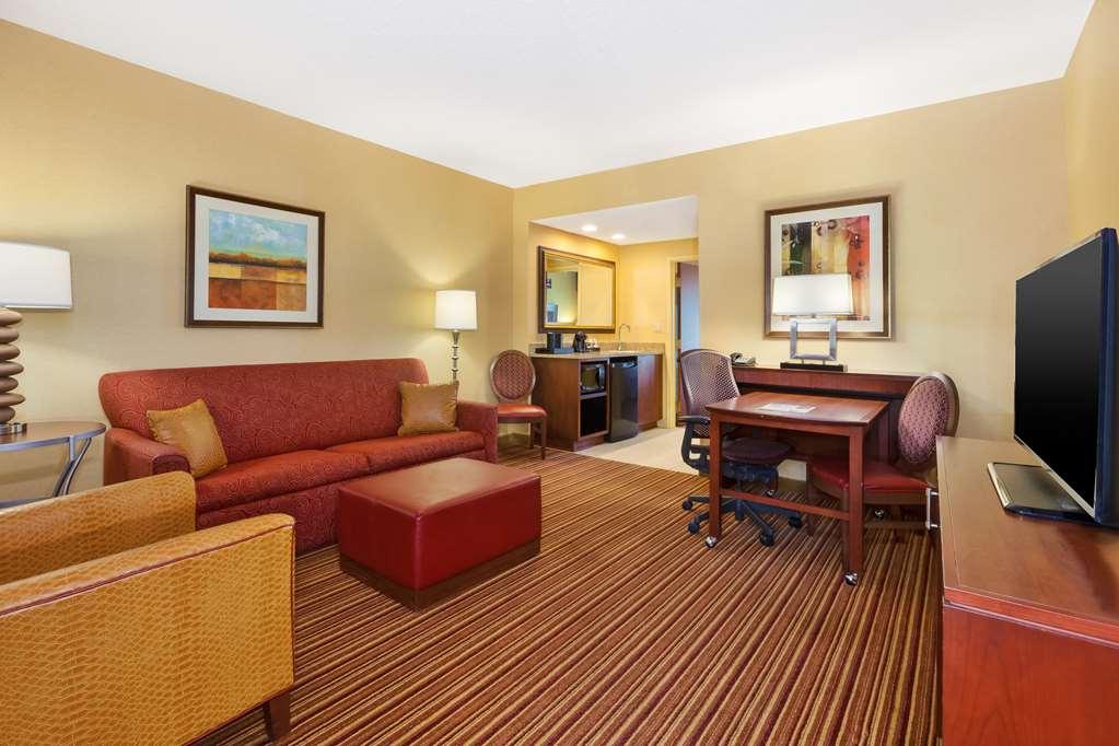 Embassy Suites By Hilton Norman Hotel & Conference Center Quarto foto